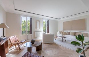 Spacious and stylish apartment on Paseo del Prado, Madrid, Spain for 1,599,000 €