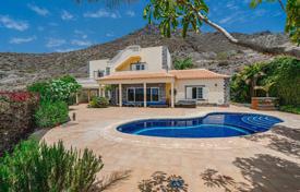 Three-level furnished villa with a pool and sea views in Roque del Conde, Tenerife, Spain for 1,500,000 €