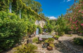 Villa – Saint-Rémy-de-Provence, Bouches-du-Rhône, Provence - Alpes - Cote d'Azur,  France for 3,300,000 €