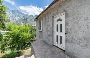Detached house 106 m² in Kotor city for 550,000 €