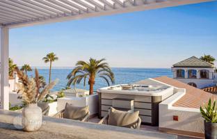 3-bedroom penthouse 249 m² in Estepona for 2,495,000 €