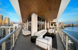Condo – Miami Beach, Florida, USA for $3,850,000