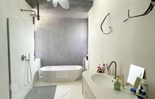 4-room house 240 m² in Bucharest for 1,100,000 €