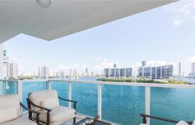 Modern flat with ocean views in a residence on the first line of the embankment, Aventura, Florida, USA for $1,146,000