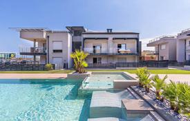 Renovated furnished penthouse with a terrace and a swimming pool, Peschiera del Garda, Italy for 750,000 €