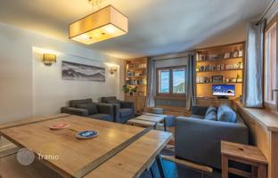 3-bedroom apartment 66 m² in Les Allues for 1,200,000 €