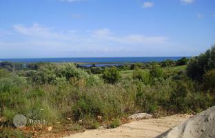 Land plot 4,180 m² in Faro for 1,200,000 €