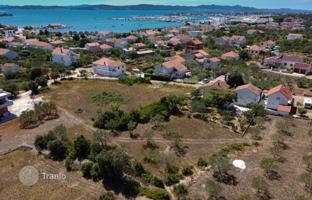 Land plot 1,490 m² in Sukošan for 208,000 €