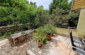 ZADAR, RAŽANAC — House with garage on a spacious plot for 455,000 €