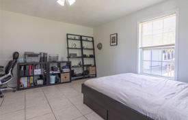 Townhome – Fort Lauderdale, Florida, USA for $889,000