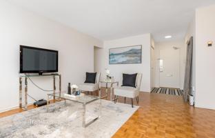 6-bedroom apartment in Etobicoke for C$725,000