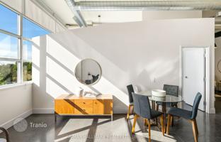 6-bedroom apartment in York for C$942,000