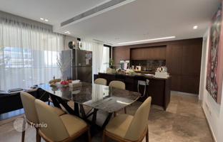 3-bedroom penthouse in Limassol for 990,000 €