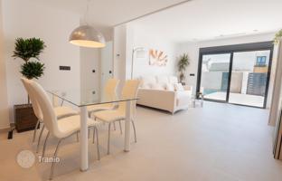 3-bedroom villa 292 m² in San Fulgencio for 392,000 €