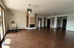 4-bedroom villa 220 m² in Thessaloniki for 560,000 €