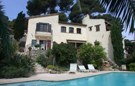 4-bedroom villa in Antibes for 10,100 € per week
