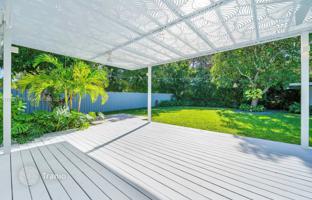 3-bedroom house 134 m² in North Miami for $625,000