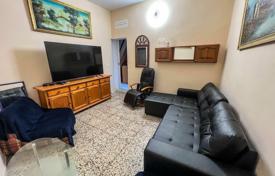 Two-storey house near the sea in Puerto de Santiago, Tenerife, Spain for 135,000 €