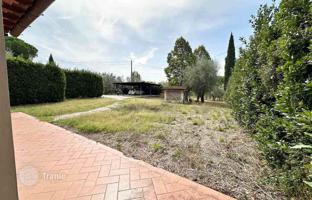 4-bedroom villa 173 m² in Florence for 1,100,000 €