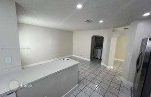 3-bedroom house 173 m² in Miami for $570,000