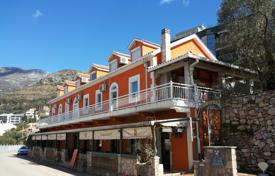 Cosy two-level townhouse with a terrace and a garden, near the beach, Przno, Budva, Montenegro for 750,000 €