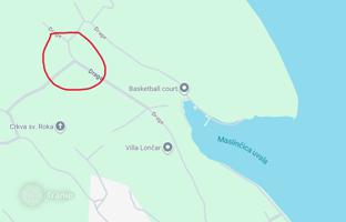 Land plot 794 m² in Zadar County for 95,000 €