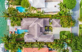 5-bedrooms villa 547 m² in Miami, USA for $6,995,000