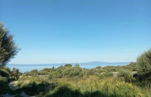 Land plot 2,286 m² in Lun for 572,000 €