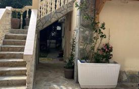 Spacious house in Bar with 5 separate apartments for 200,000 €