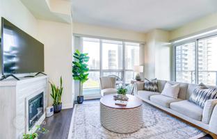 7-bedroom apartment in Lake Shore Boulevard West for C$1,130,000