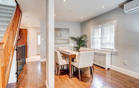 Townhome – East York, Toronto, Ontario,  Canada for C$1,261,000