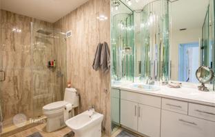 2-bedroom apartments in condo 112 m² in South Ocean Drive for $610,000