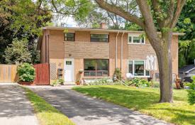 Terraced house – North York, Toronto, Ontario,  Canada for C$1,176,000