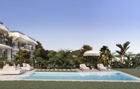 Exclusive beach villa with pool in the eastern part of Marbella, Spain for 5,980,000 €
