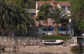 2 bedroom House in Kotor for 1,000,000 €