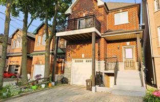 10-bedroom house in Scarborough for C$1,916,000