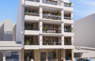 Modern apartments in a new complex, just 300 meters from Playa del Cura, Torrevieja, Spain for From 250,000 €