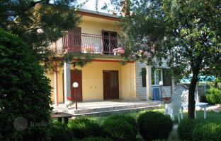7-room house 330 m² in Brtonigla for 800,000 €