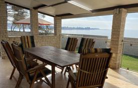 House Beautiful house for sale, 140 m², first row to the sea, Umag for 1,500,000 €