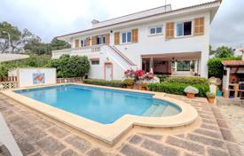 Villa with a pool and a garden near the beach in Santa Ponsa, Mallorca, Spain for 1,700,000 €