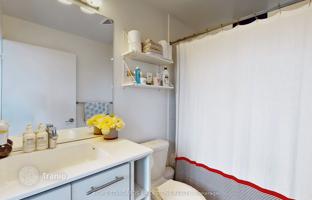 5-bedroom apartment in Richmond Street West for C$885,000