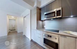 4-bedroom apartment in Saint Clair Avenue West for C$725,000