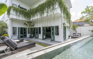 4-bedroom villa 307 m² in Tibubeneng for $490,000