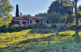 Country house with a large plot of land, Grosseto, Italy for 550,000 €