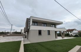 Beautiful modern house, Island of Krk, Krk, with pool and garden! for 890,000 €
