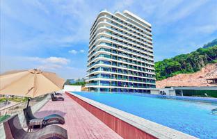 New residence with a swimming pool and panoramic views of the ocean, Sihanoukville, Cambodia for From $75,000
