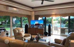 2-bedroom apartment 212 m² in Pattaya for $565,000