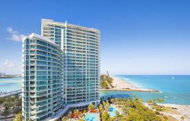 Cosy flat with ocean views in a residence on the first line of the beach, Bal Harbour, Florida, USA for $961,000
