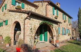 Prestigious farmhouses for sale Città della Pieve Umbria for 1,350,000 €