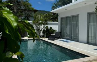 Furnished villa with a swimming pool and a garde close to the beach, Samui, Thailand for $433,000